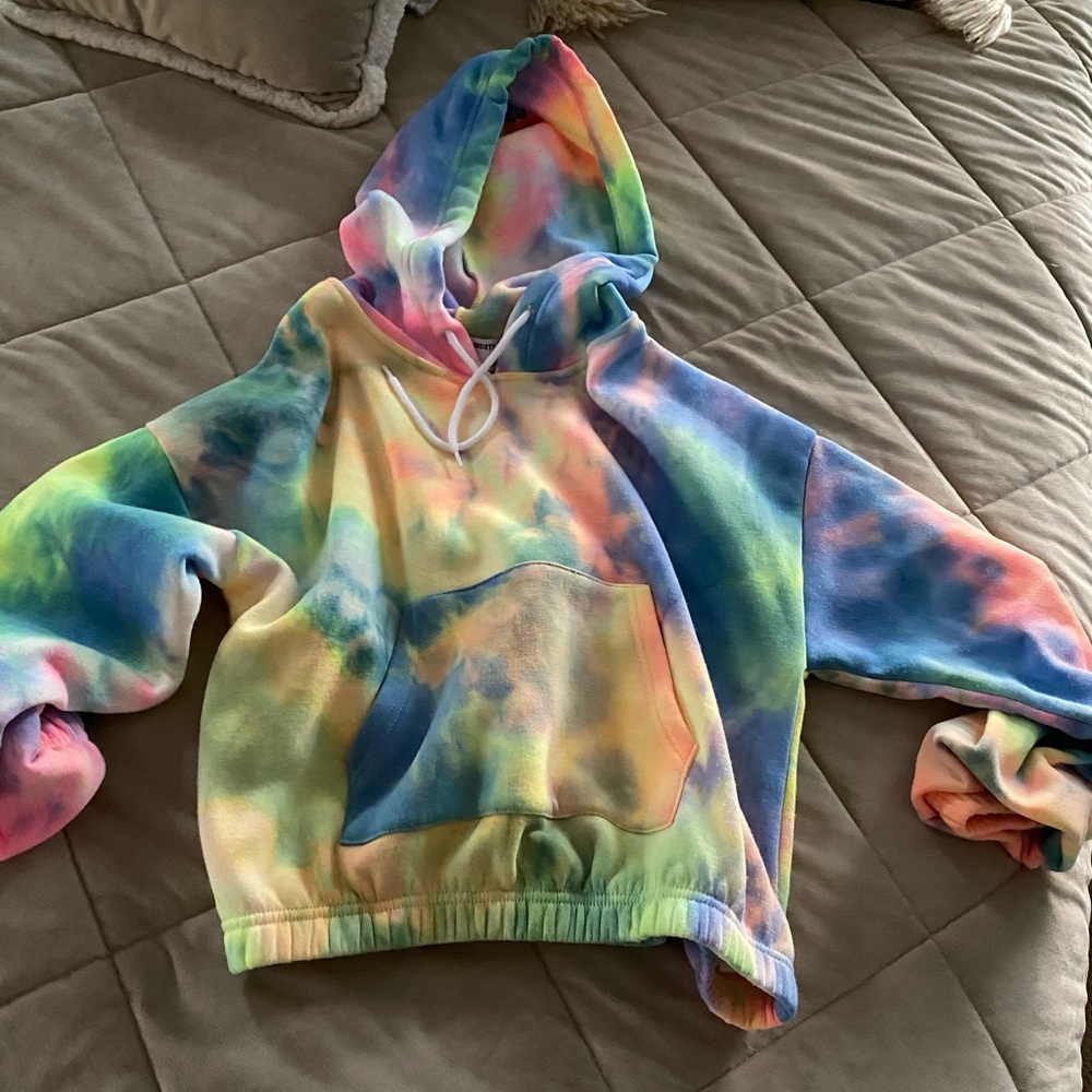 DONATED: Tie Die Hoodie